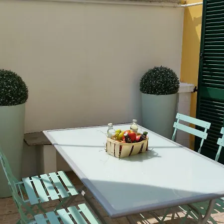 Holiday home The Green Terrace